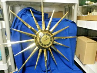 Vintage Mid Century Retro United Sunburst Starburst Gold Wall Clock Atomic