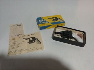 Vintage Rts.  22 Cal Starter Revolver Model 1966 8 Shot N 312 Made In Italy A9