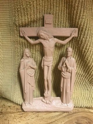 Vintage Plastic Mid Century Jesus On Cross Mary Joseph Religious Crucifix 7 "
