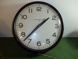Vintage Ge General Electric School Industrial Wall Clock 17.  5”