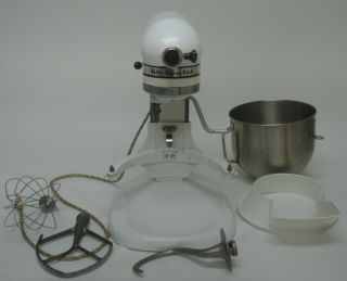 Vintage Kitchenaid Hobart K5 - A Lift Stand Mixer With Attachments