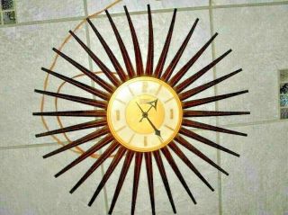 Vintage Mid - Century Modern Spartus Wall Clock
