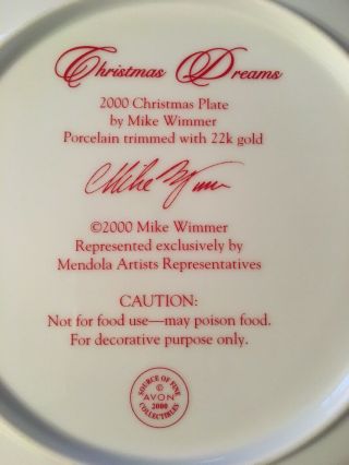 Avon 8” Christmas Plate.  Trimmed In 22K Gold.  2000 3