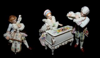 Three Muller Volkstedt Ireland Musician Figurines With Dresden Lace