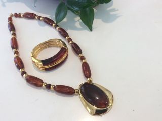 Vintage NAPIER Gold Tone & Amber Acrylic SET STATEMENT Necklace & Bracelet 2