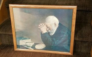 4/8) Vtg Enstrom " Grace " Print Old Man Praying (21.  5x17.  5) Wooden/glass Frame