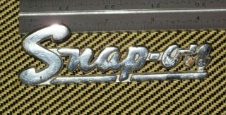 Vintage Snap - On Tool Box Emblem