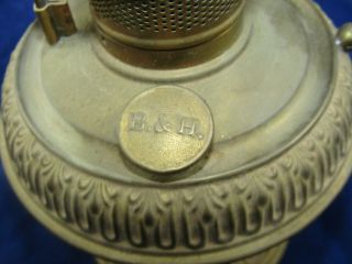 ANTIQUE 1892 BRADLEY & HUBBARD (B&H) VICTORIAN BRASS BURNER OIL KEROSENE LAMP 3