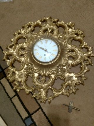 Syroco 8 Day Wind Up Wall Clock Ornate Hollywood Regency Gold With Key -
