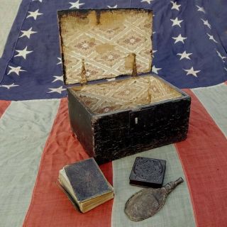 Civil War Union Soldiers Bible,  Box,  Ambrotype,  Pouch