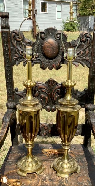 Vintage Stiffel ? Hollywood Regency Brass Trophy Urn Table Desk Lamps