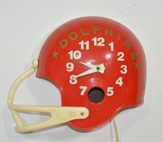 Vintage Spartus Red College Football Helmet Electric Wall Clock 1960 