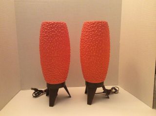 Pr Vtg Mid Century Modern Orange Plastic Bubble Beehive Lamps Atomic Tripod 15”