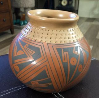 Mata Ortiz Casa Grande Mexican Pottery Hand Made Pot Signed Tomasa Mora