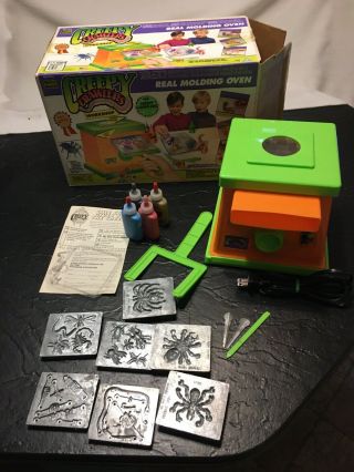 Vintage 1993 Toymax Creepy Crawlers Workshop W/ 7 Molds Great