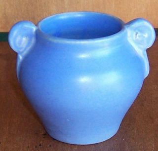 Vintage Daniel Boone Pottery Blue Matte Glaze Small Vase With Scroll Handles