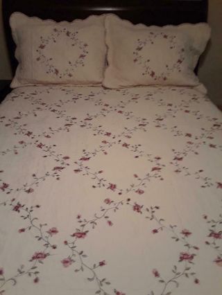 Better Homes And Gardens Full/queen Size Quilted Bedspread