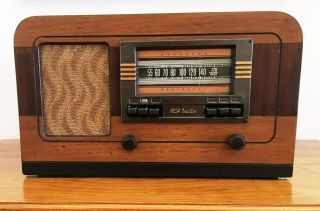 Vintage 1939 Rca Victor Tube Radio Model T - 55,  Restored And Perfect