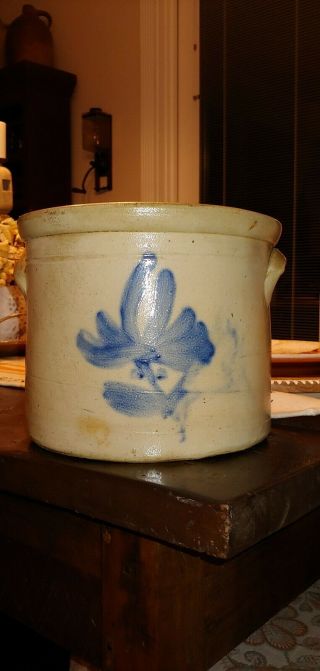 Antique Primitive Salt Glazed Stoneware One Gallon Crock With Floral Design.