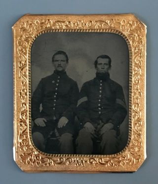 Antique Us Civil War Ambrotype Photograph - Soldiers With Rank Insignia