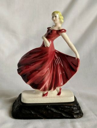 Sweet,  Vintage Art Deco Dancer Figurine,  Katzhutte? Goldscheider?