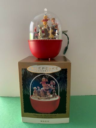 1994 Hallmark Keepsake Ornament – Winnie The Pooh Parade Magic Motion And Music