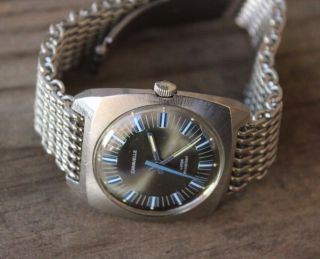Vintage Mens Caravelle Diver Watch Stainless Steel Case Keeps Time