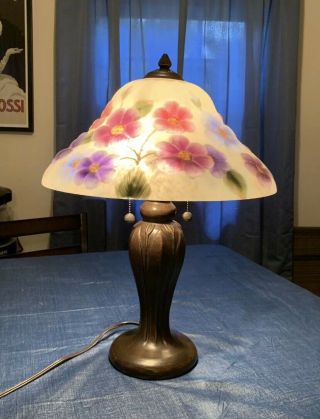 Dale Tiffany Reverse Painted Puffy Floral Lamp
