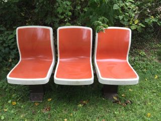 Vintage Brunswick 1960s Bowling Alley Chair Fiberglass Shell 3 Seater W/ Base
