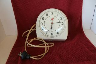 Vintage Telechron Electric Wall Clock Model 2h07 - Made In Usa Ashland Mass