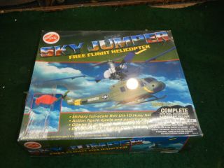 Vintage Toy Cox.  049 Sky Jumper Helicopter, 2