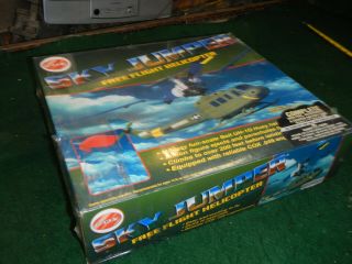 Vintage Toy Cox.  049 Sky Jumper Helicopter, 3
