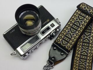 Vintage Yashica Electro 35 Gsn Camera With Case Strap & Metal Hood