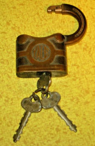 Vintage Yale And Towne Padlock Y & T Antique Brass Lock With 3 Key