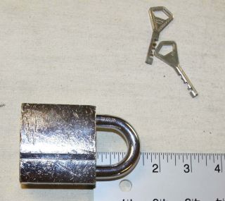 Abloy 341 padlock w/ 2 keys - high security - made in Finland 3