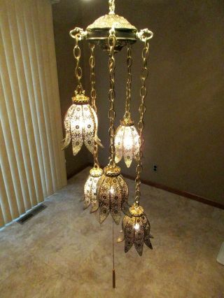 Vtg Hollywood Regency Metal Filigree Gold 5 Pendant Hanging Swag Lamp -
