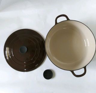 Vintage Brown 4.  5 Qt Le Creuset Enameled Cast Iron Round Dutch Oven Marked E