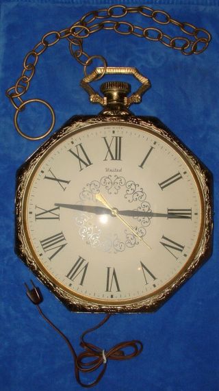 Vintage United Wall Clock Huge Pocket Watch Model 49 Brooklyn Ny Usa