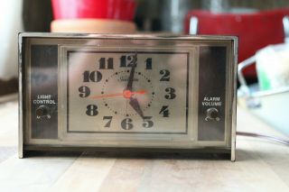 Vintage Retro Mid Century Alarm Clock Electric 1960s