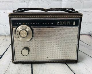 Vintage Zenith Royal 66 Long Distance Transistor Radio 1960 