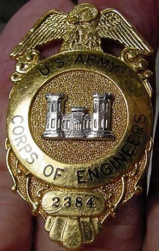 Vintage Obsolete Us Army Corps Of Engineers Badge