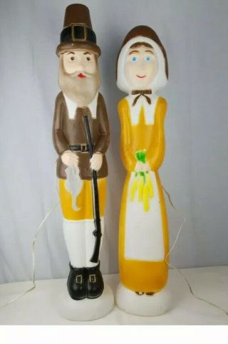 Vintage Thanksgiving Lighted Blow Mold Pilgrims Union Products Dan Featherstone
