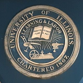 ANTIQUE Vintage University Of Illinois Brass/Wood Wall Crest seal plaque logo 2