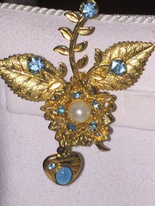 Vtg Blue Enamel Virgin Mother Mary Dnagle Heart On Blue Rhinestone Flower Pin