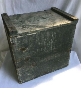 Primitive Antique Wooden Lidded Box W/ Orig.  Blue/gray Paint & Hardware/hinges