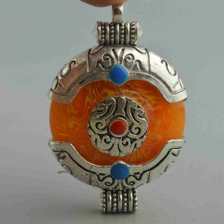 China Collectable Handwork Old Miao Silver Inlay Agate Tibet Auspicious Pendant