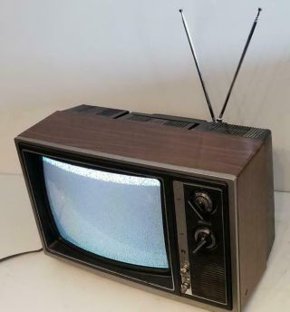 Sears 1979 13 " Crt Tv Woodgrain Retro Gaming Vintage Rabbit Ears Television 562