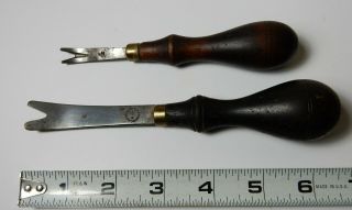 2 Vintage C.  S.  Osborne No 4 Leather Rein Trimmer Trimming Tools