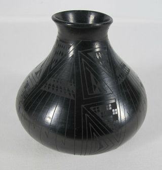 Vintage Mata Ortiz Pottery By Carmen Baca Black On Black Pot Jug Jar Vase Nr Yqz