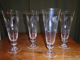 Vintage Etched Beer Glass Footed Tumblers (4) Bar Stemware Sasaki Wheat Design